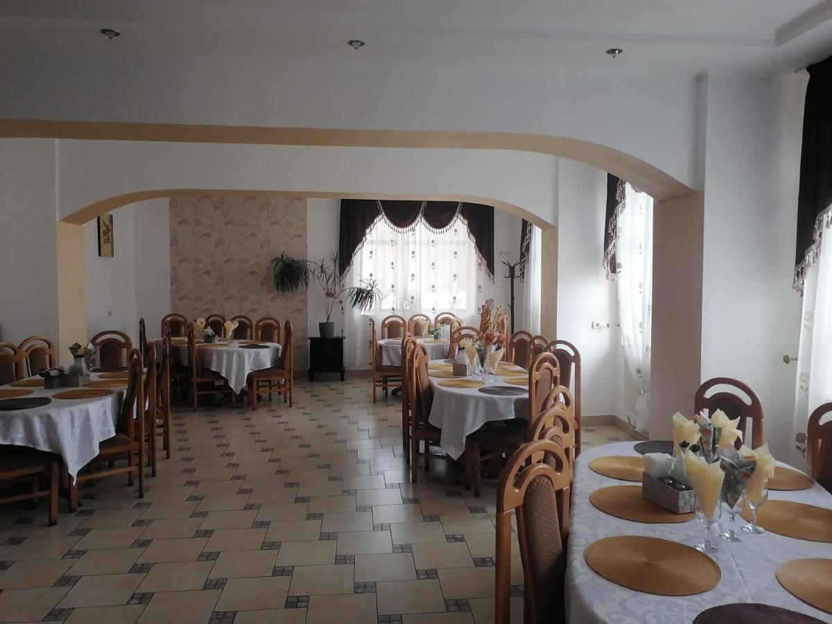 Guest house Pensiunea Valurile Bistritei